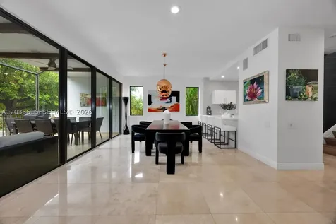 2000 S Bayshore Drive Miami FL 33133