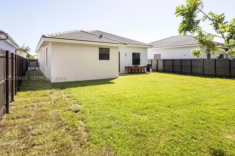 19452 SW 124th Court Miami FL 33177