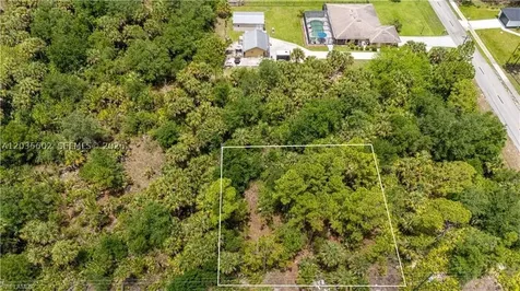 521 Clayton Avenue Lehigh Acres FL 33972