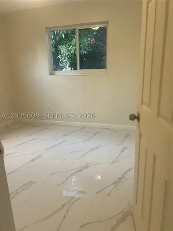 395 NE 112th Street Miami FL 33161