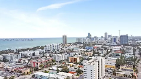 7925 Carlyle Avenue Miami Beach FL 33141