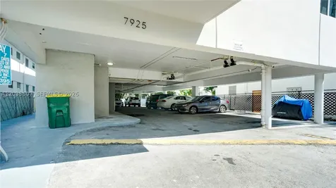 7925 Carlyle Avenue Miami Beach FL 33141