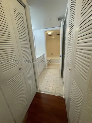 2811 N Oakland Forest Drive Oakland Park FL 33309