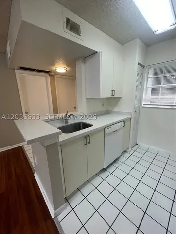 2811 N Oakland Forest Drive Oakland Park FL 33309