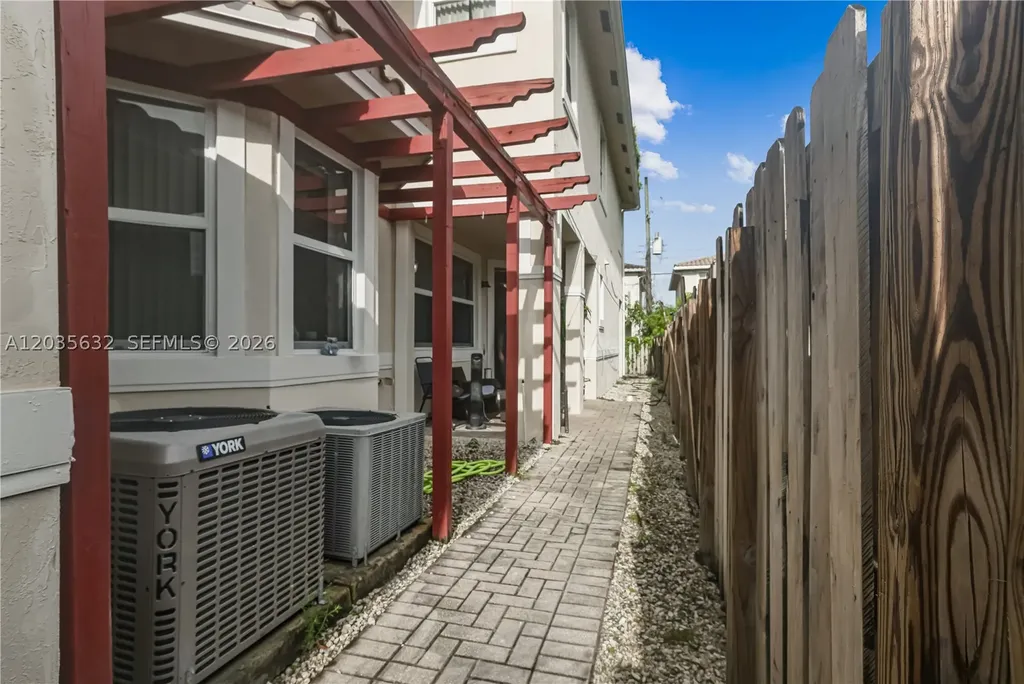1111 NW 1st Avenue Fort Lauderdale FL 33311