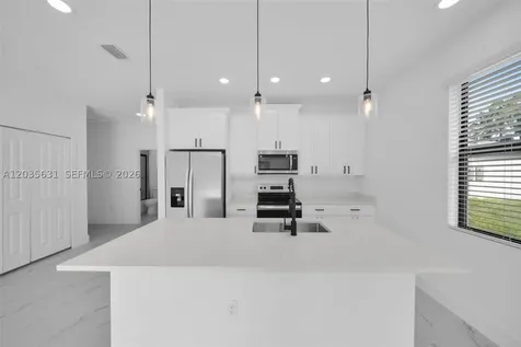 4982 Fairway Court Lehigh Acres FL 33973