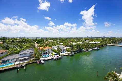 9400 W Bay Harbor Drive Bay Harbor Islands FL 33154