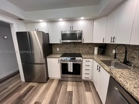 3800 S Ocean Drive Hollywood FL 33019