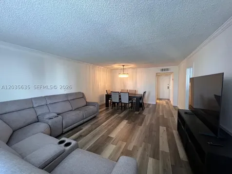 3800 S Ocean Drive Hollywood FL 33019