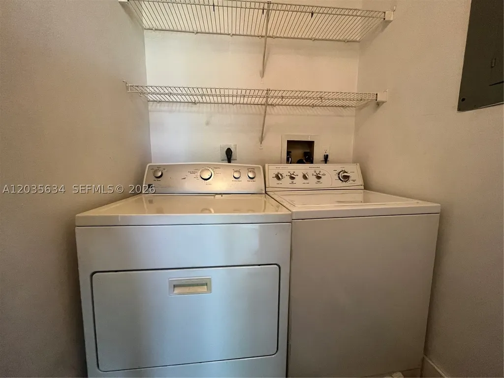 4035 W Mcnab Road Pompano Beach FL 33069