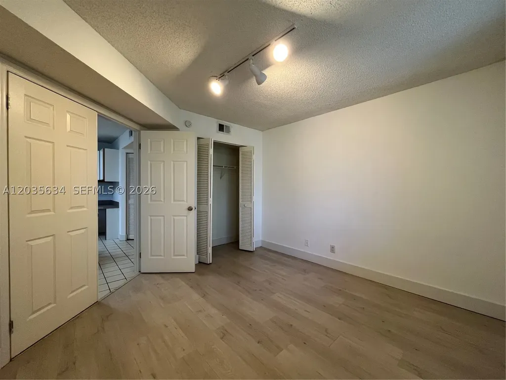 4035 W Mcnab Road Pompano Beach FL 33069