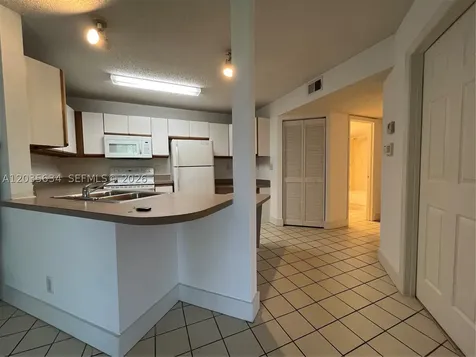4035 W Mcnab Road Pompano Beach FL 33069