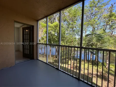 4035 W Mcnab Road Pompano Beach FL 33069