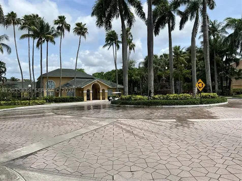 4035 W Mcnab Road Pompano Beach FL 33069