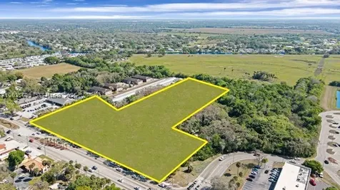 1905 S. Parrott Avenue Okeechobee FL 34974