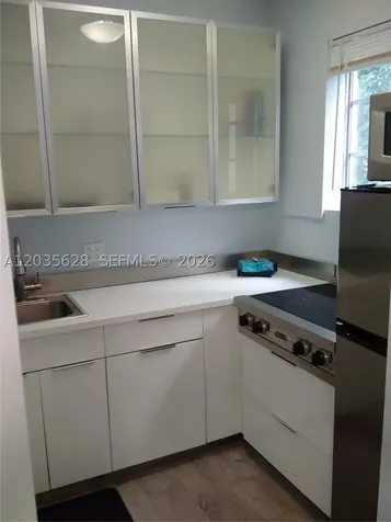 1525 Meridian Avenue Miami Beach FL 33139