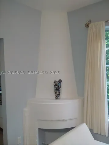 1525 Meridian Avenue Miami Beach FL 33139