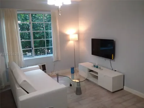 1525 Meridian Avenue Miami Beach FL 33139