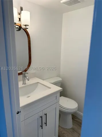 802 NW 87th Avenue Miami FL 33172