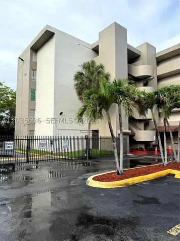 802 NW 87th Avenue Miami FL 33172