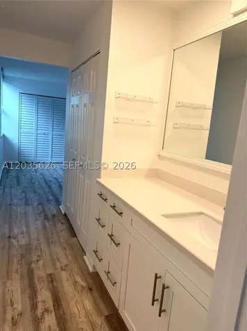 802 NW 87th Avenue Miami FL 33172