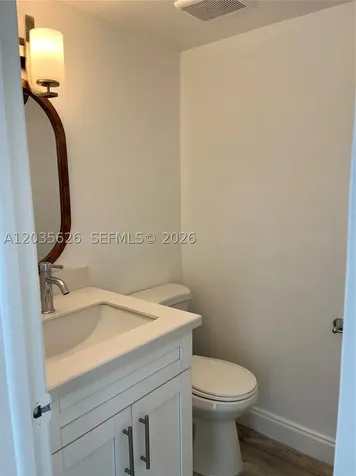 802 NW 87th Avenue Miami FL 33172