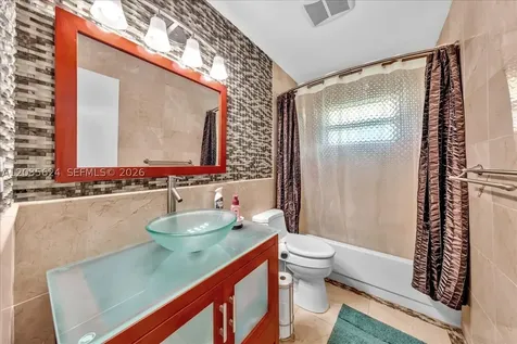 2155 Nova Village Drive Davie FL 33317