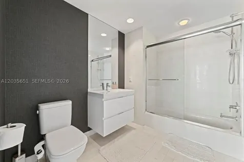 17111 Biscayne Boulevard North Miami Beach FL 33160