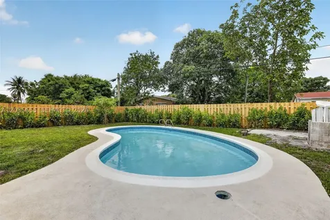 6250 NW 14th Street Sunrise FL 33313
