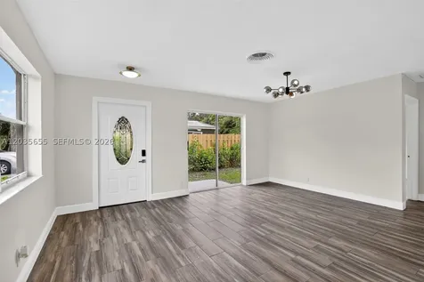6250 NW 14th Street Sunrise FL 33313