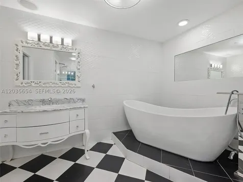 19116 Fisher Island Drive Miami Beach FL 33109