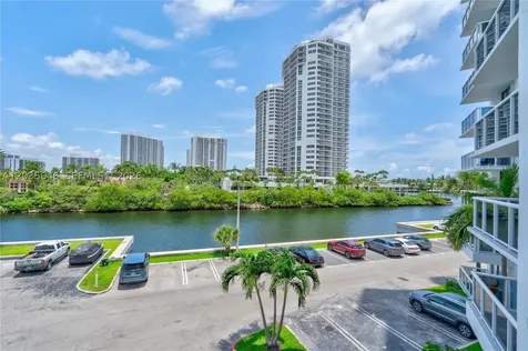 20505 E Country Club Drive Aventura FL 33180