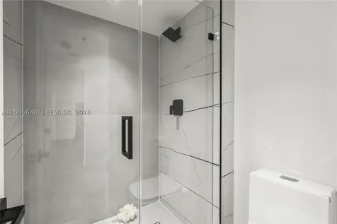 20505 E Country Club Drive Aventura FL 33180