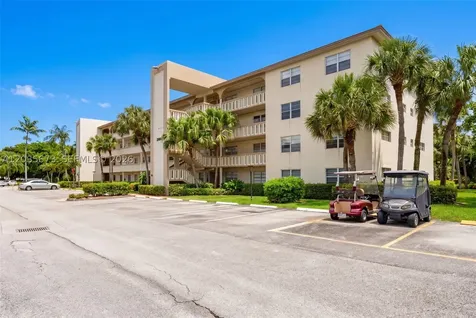 2401 Antigua Circle Coconut Creek FL 33066