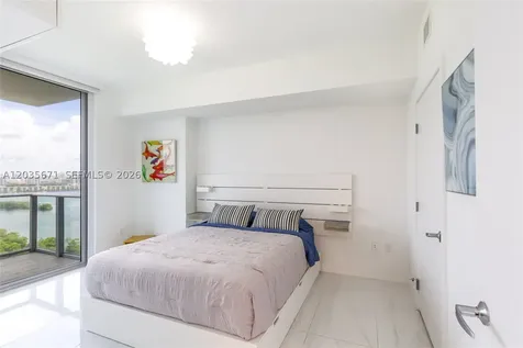 16385 Biscayne Boulevard North Miami Beach FL 33160