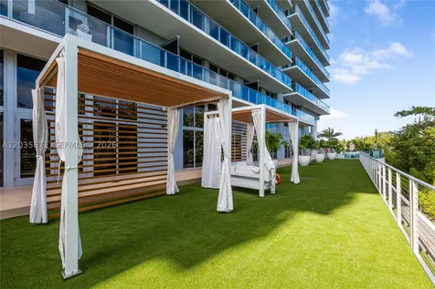 16385 Biscayne Boulevard North Miami Beach FL 33160