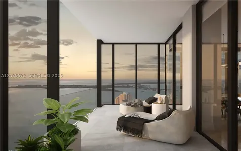 300 N Iiscayne Boulevard Miami FL 33132