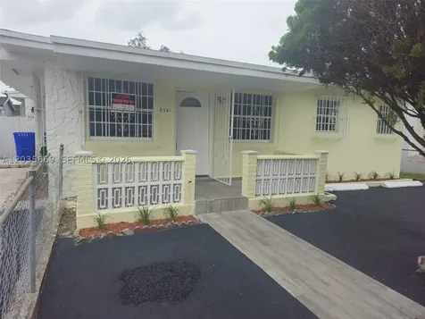 2521 NW 13th Avenue Miami FL 33142