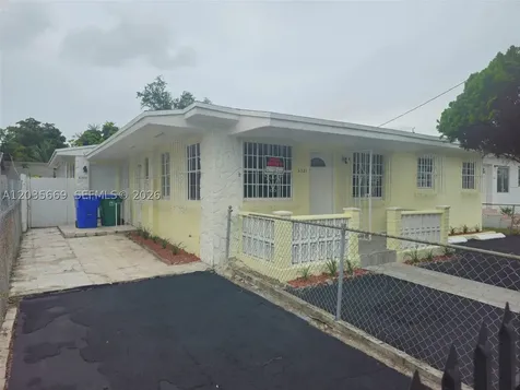 2521 NW 13th Avenue Miami FL 33142