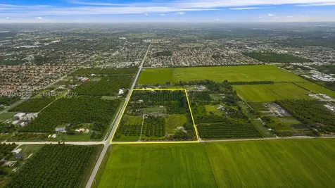 19051 SW 147th Avenue Miami FL 33187