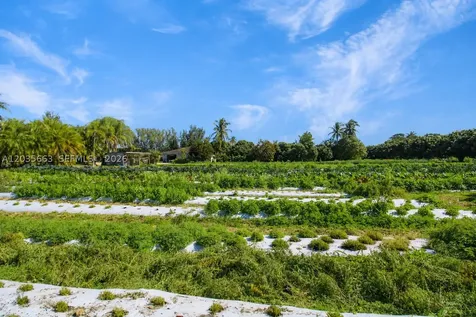 19051 SW 147th Avenue Miami FL 33187
