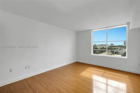 1900 Sunset Harbour Drive Miami Beach FL 33139