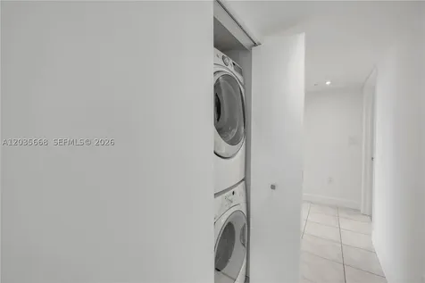 1900 Sunset Harbour Drive Miami Beach FL 33139