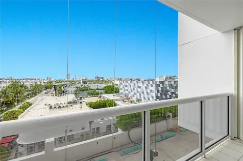 1900 Sunset Harbour Drive Miami Beach FL 33139