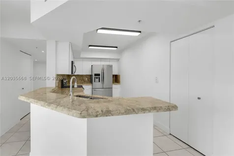 1900 Sunset Harbour Drive Miami Beach FL 33139