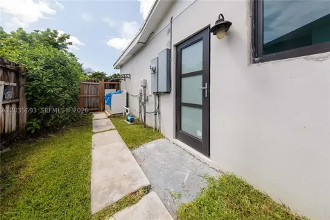 19311 Sterling Drive Cutler Bay FL 33157