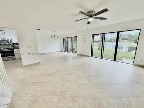 1415 SW 110th Way Davie FL 33324