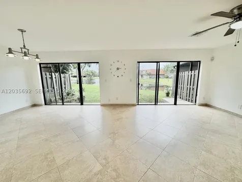 1415 SW 110th Way Davie FL 33324