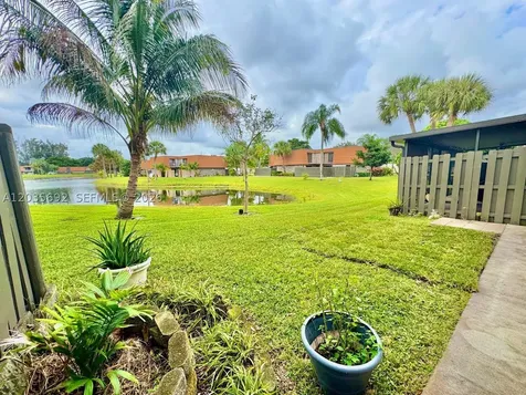 1415 SW 110th Way Davie FL 33324