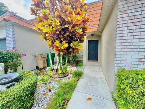 1415 SW 110th Way Davie FL 33324
